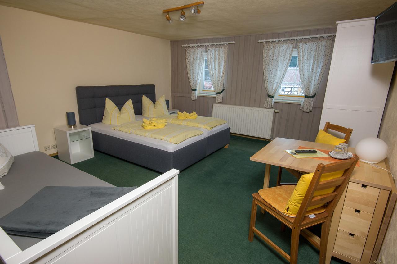Pension Immergruen Курорт Йонсдорф Экстерьер фото